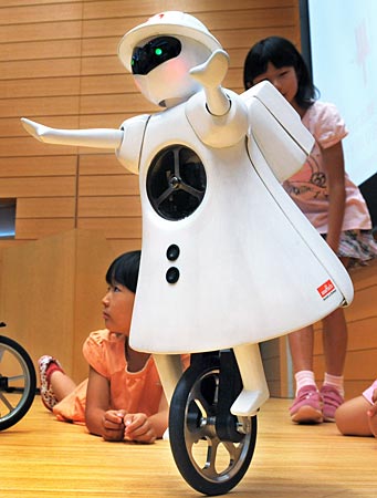 little Seiko – Unicycling robot girl – The Ministry of Manipulation